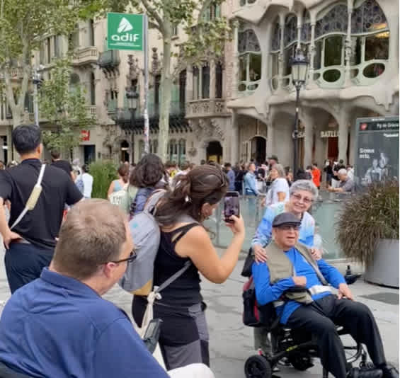 barcelona_quadrat_dor_passeig_de_gracia_e_grupo_foto_01